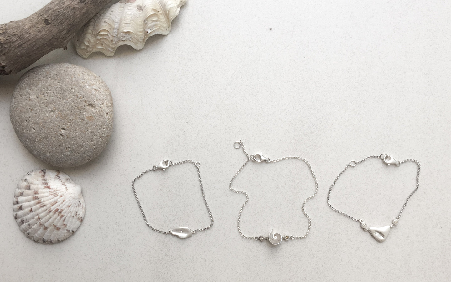 PEBBLES MINI COIN BRACELET COMBO